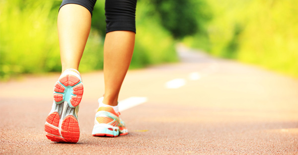 Ocho maneras de ser un mejor caminante para el acondicionamiento físico
